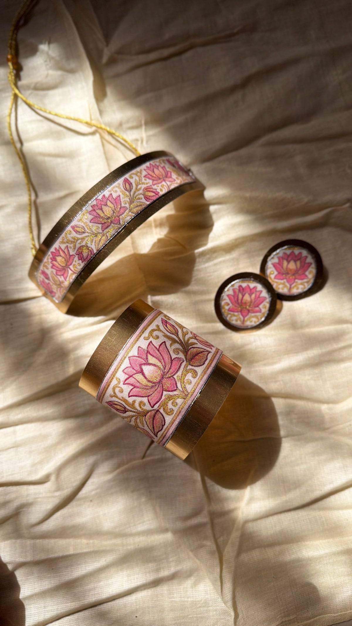 Kamal full set (necklace, earrings, handcuff)