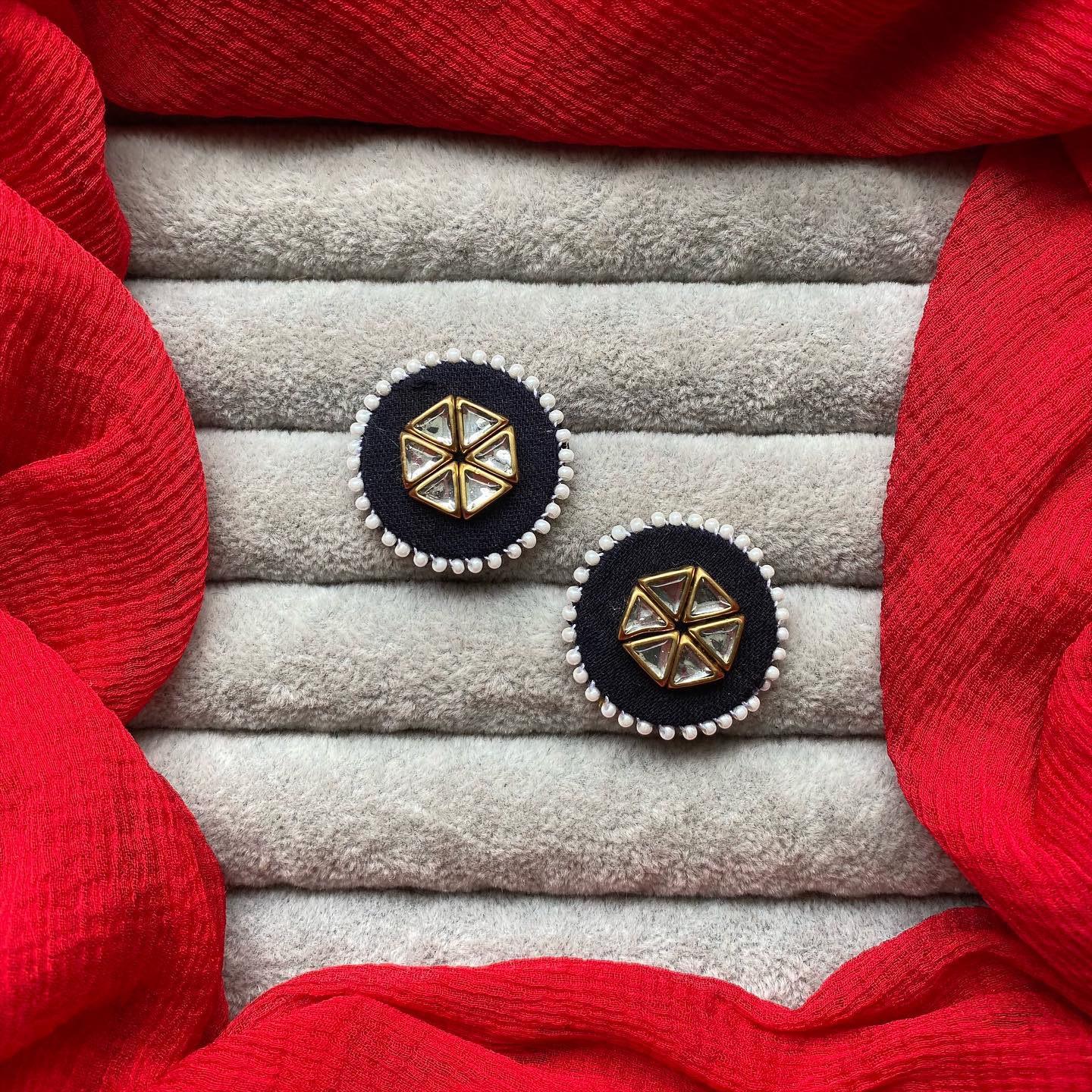 Kudan Stud Earrings