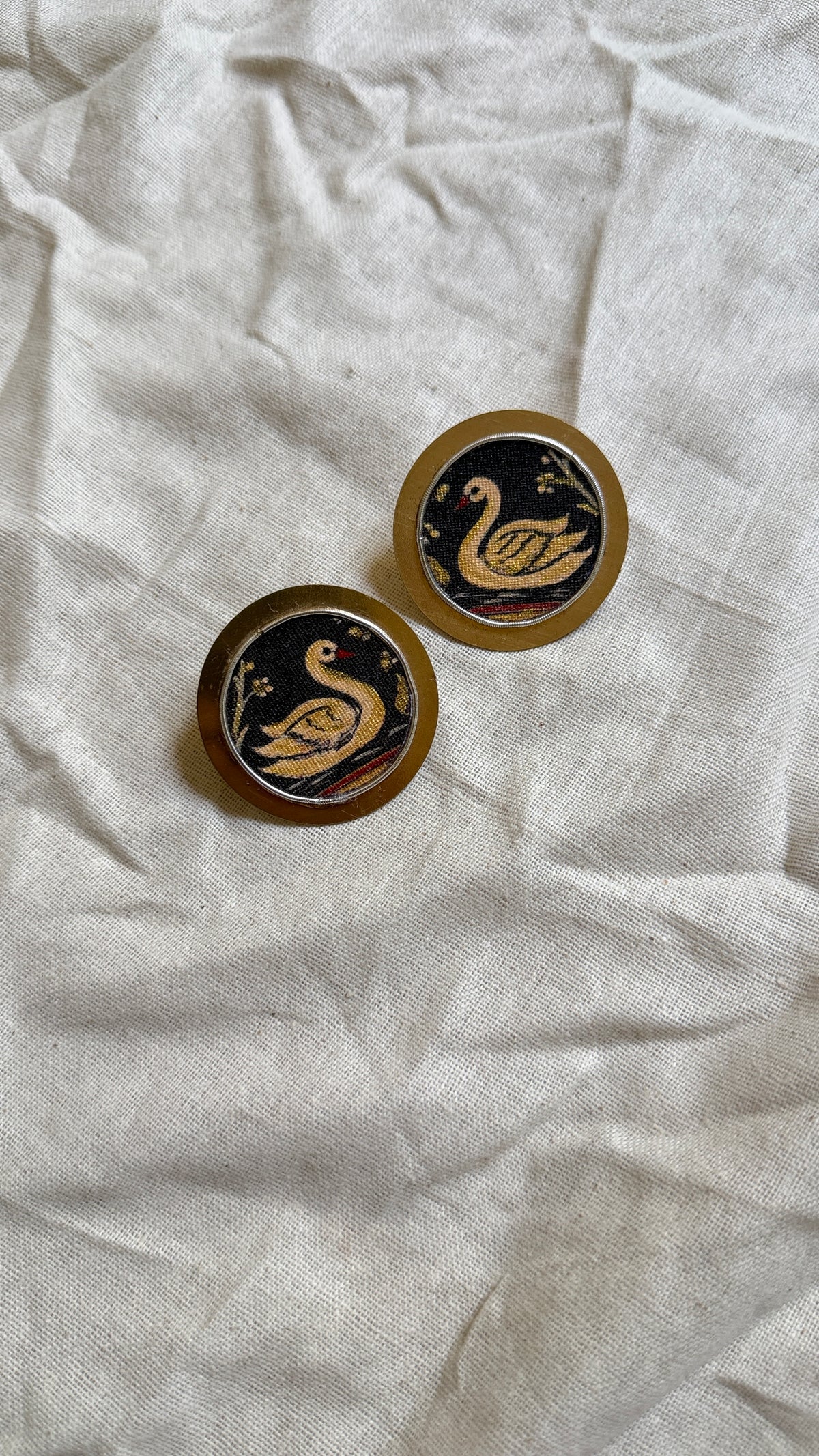 Swan earring