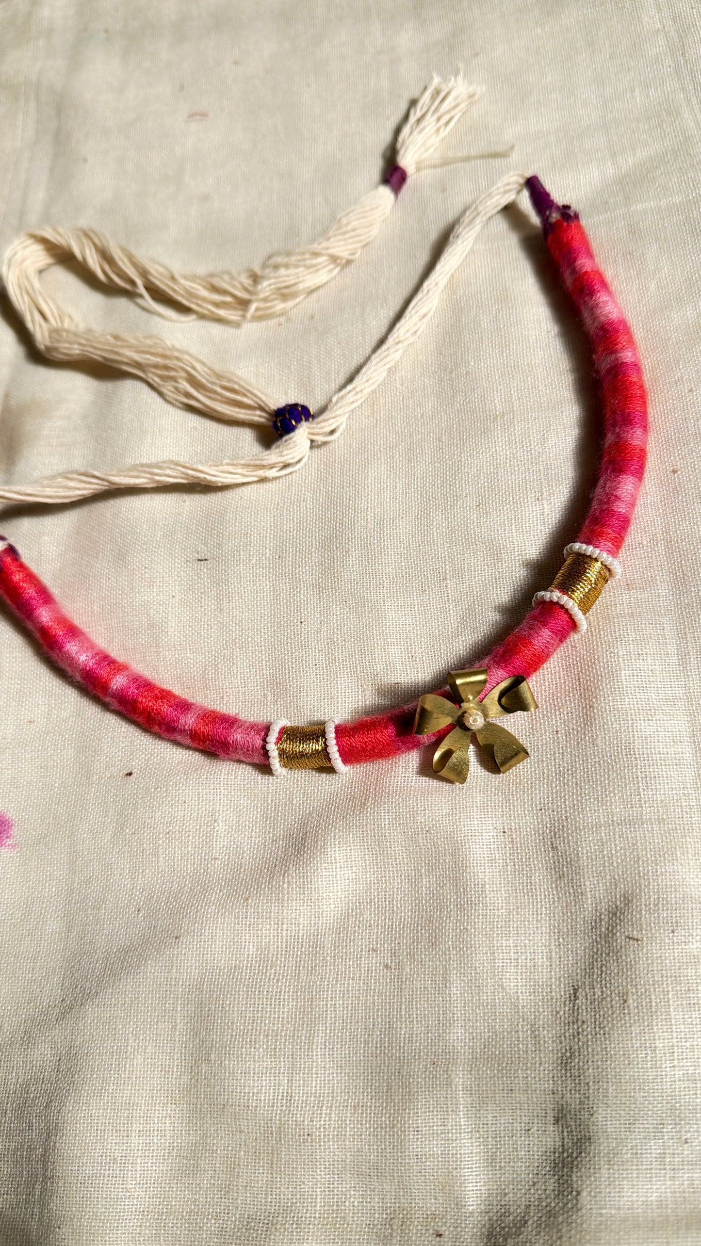 Pastel peach choker