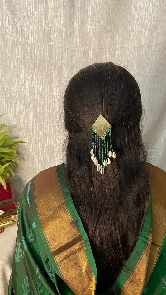 Green Diamond Shell Tassel Brass Hair Clip