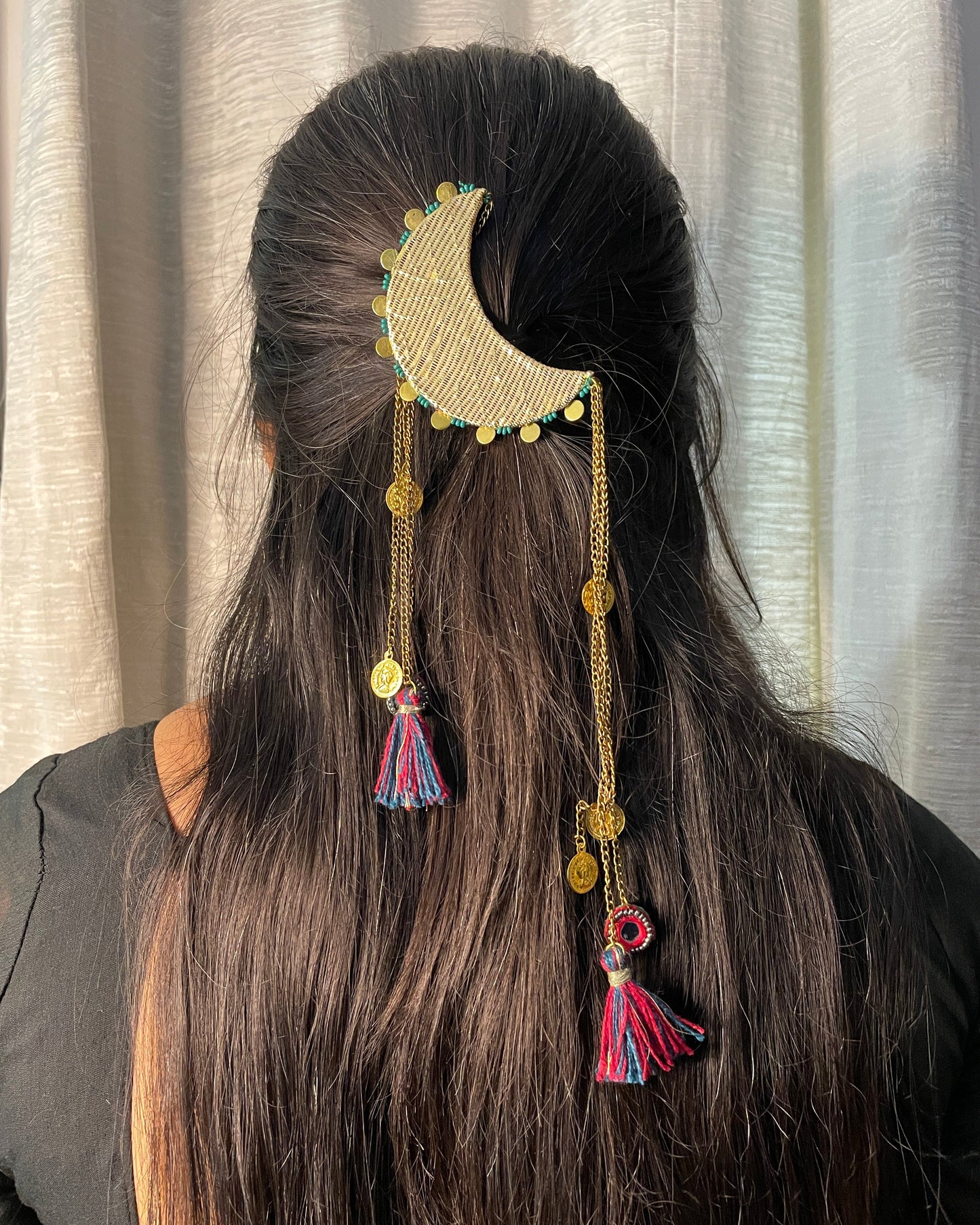 Golden Gleam Moon Clip (GFP4) By Gamthi Fashion