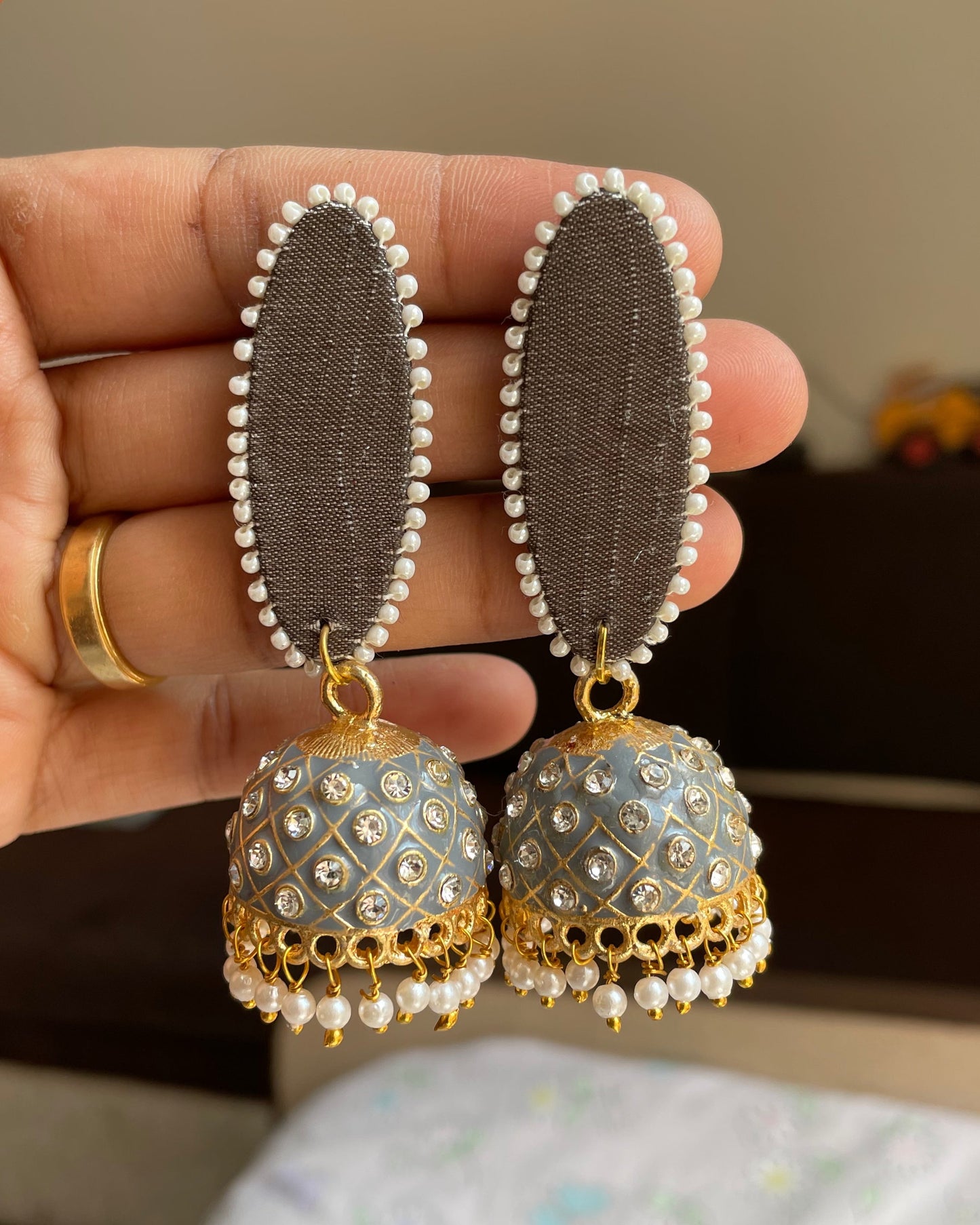 Gray Kundan Jhumka Earrings By Gamthi Fashion