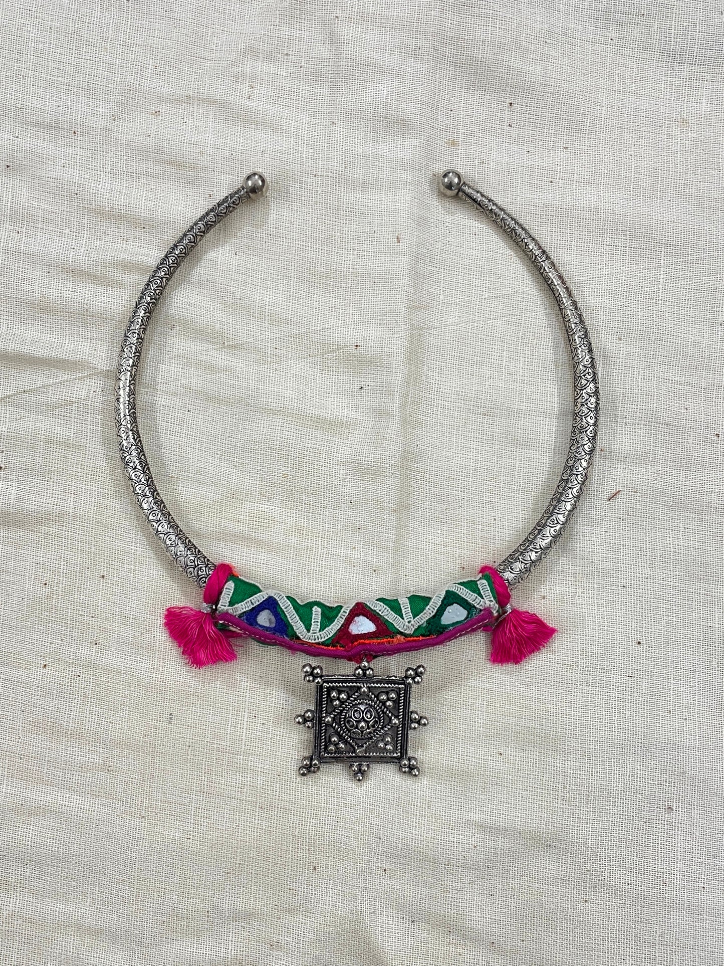Mani Maya Vintage Necklace