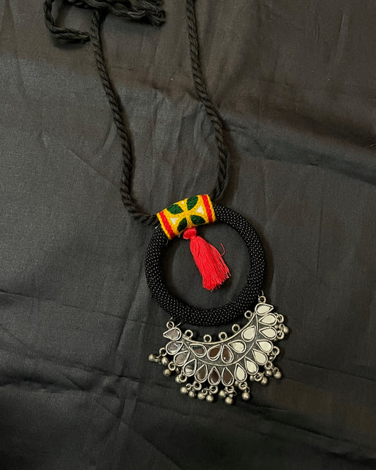 Lal Taar Vintage Necklace