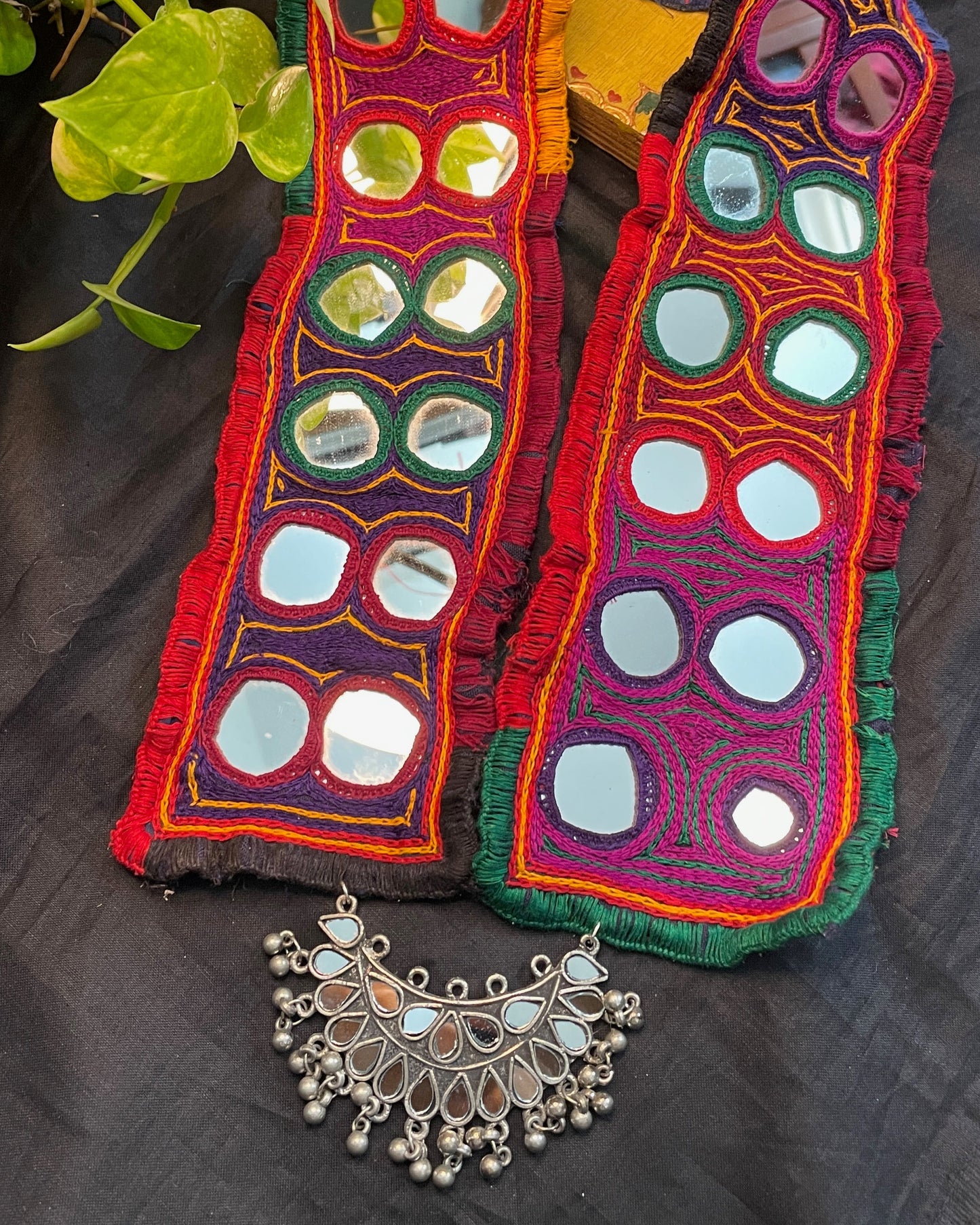 Meera Gehna Vintage Necklace