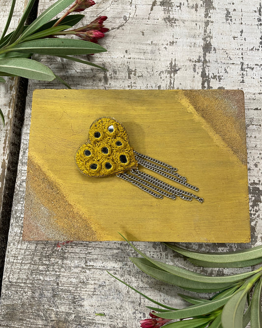 Yellow Shisha Work Heart Clip By Gamthi Fashion