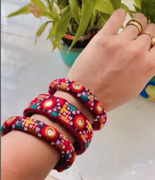 Hand Accessories