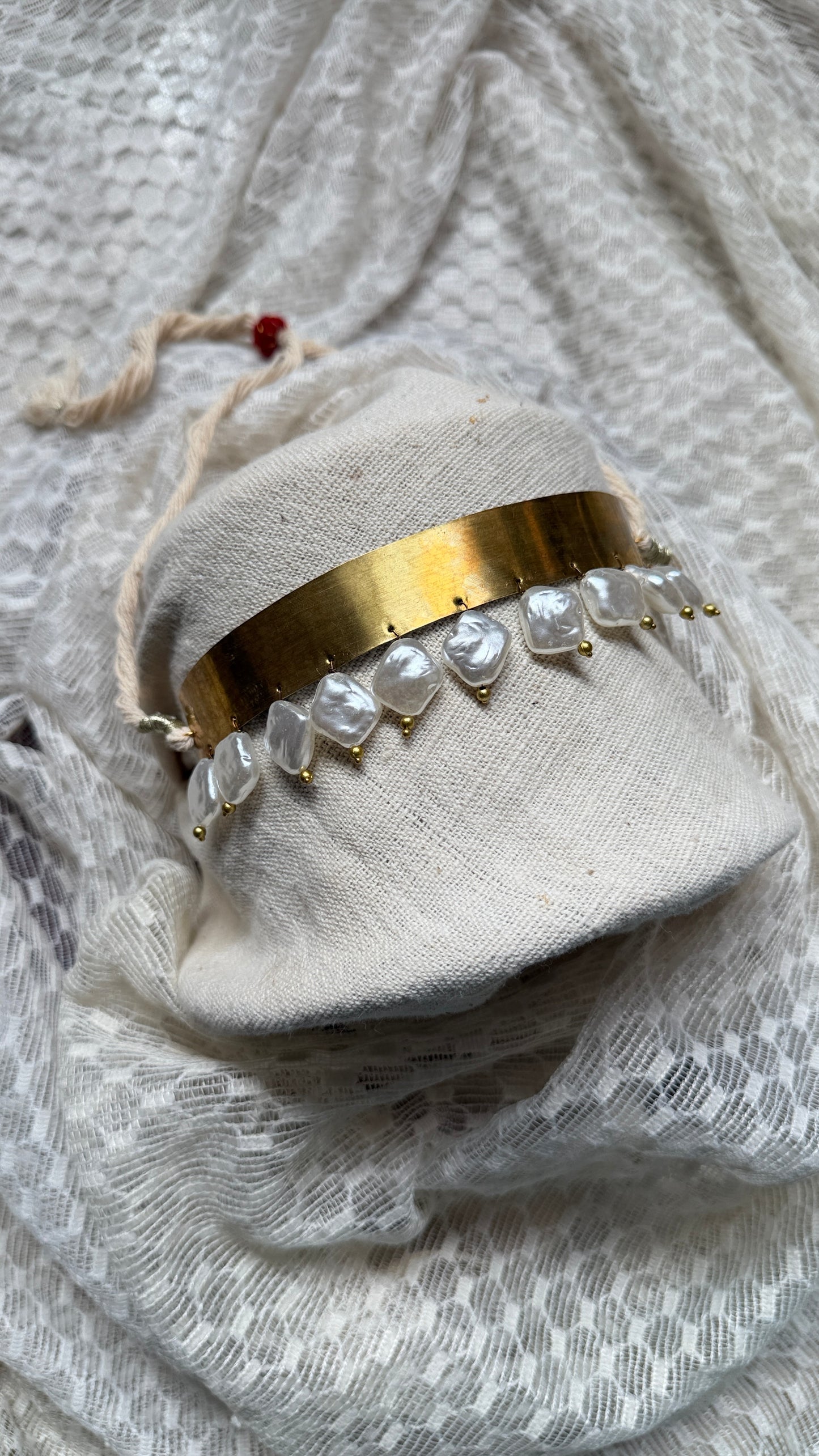 Tamba pearl choker