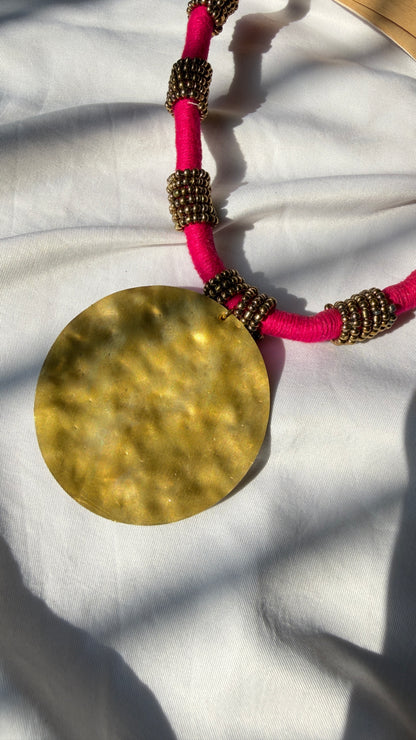 Gulabi mala