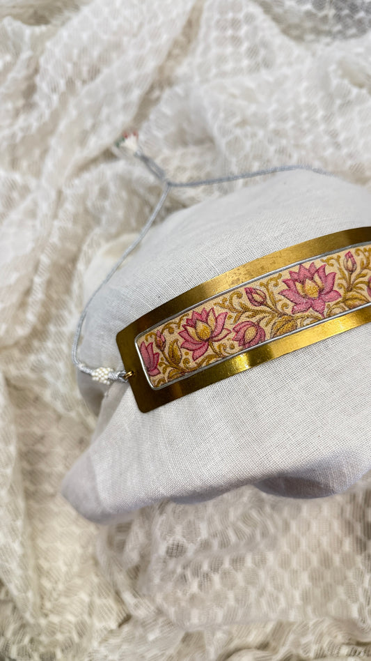 Kamal necklace