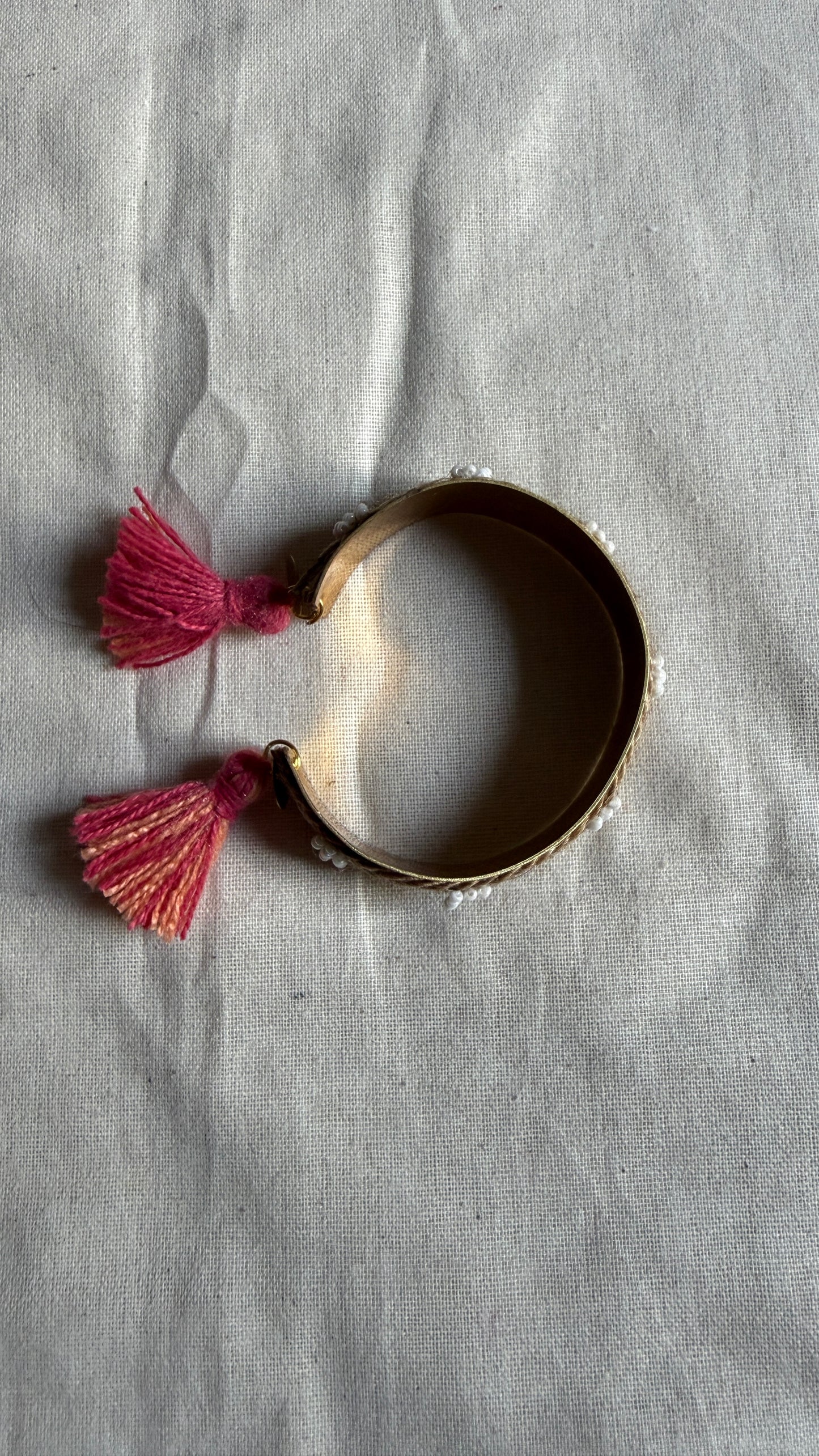 Handcuff 06