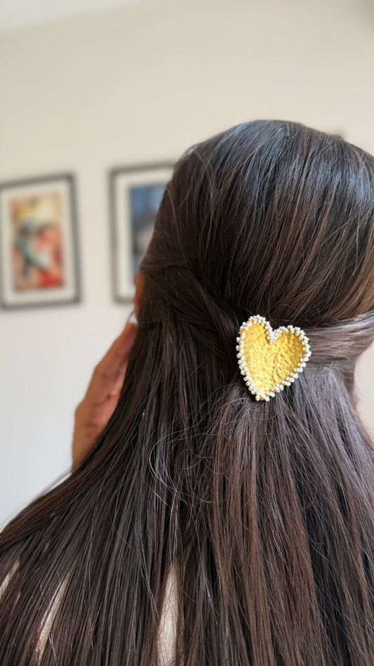 Dil hair clip