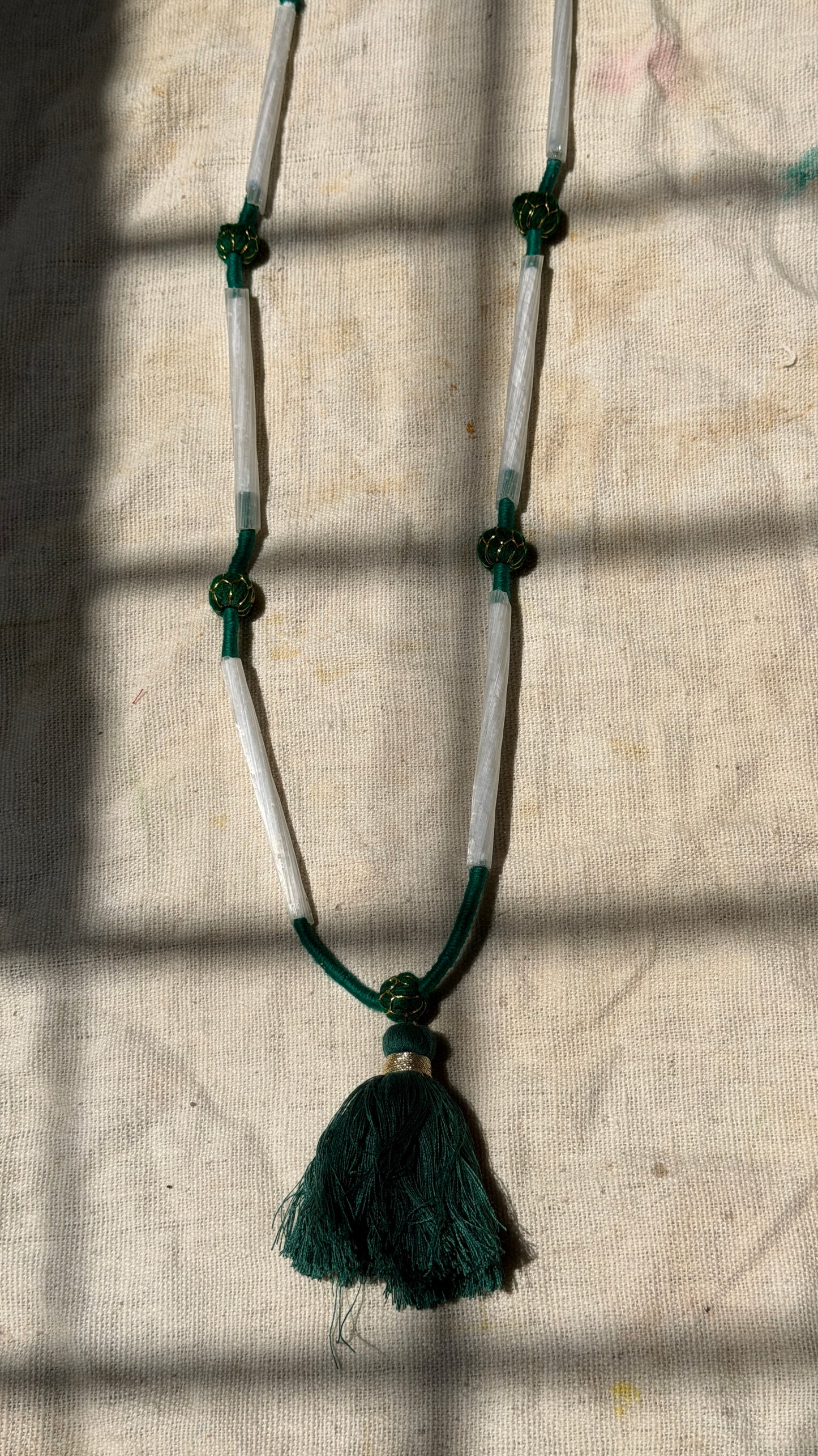 Green vintage necklace