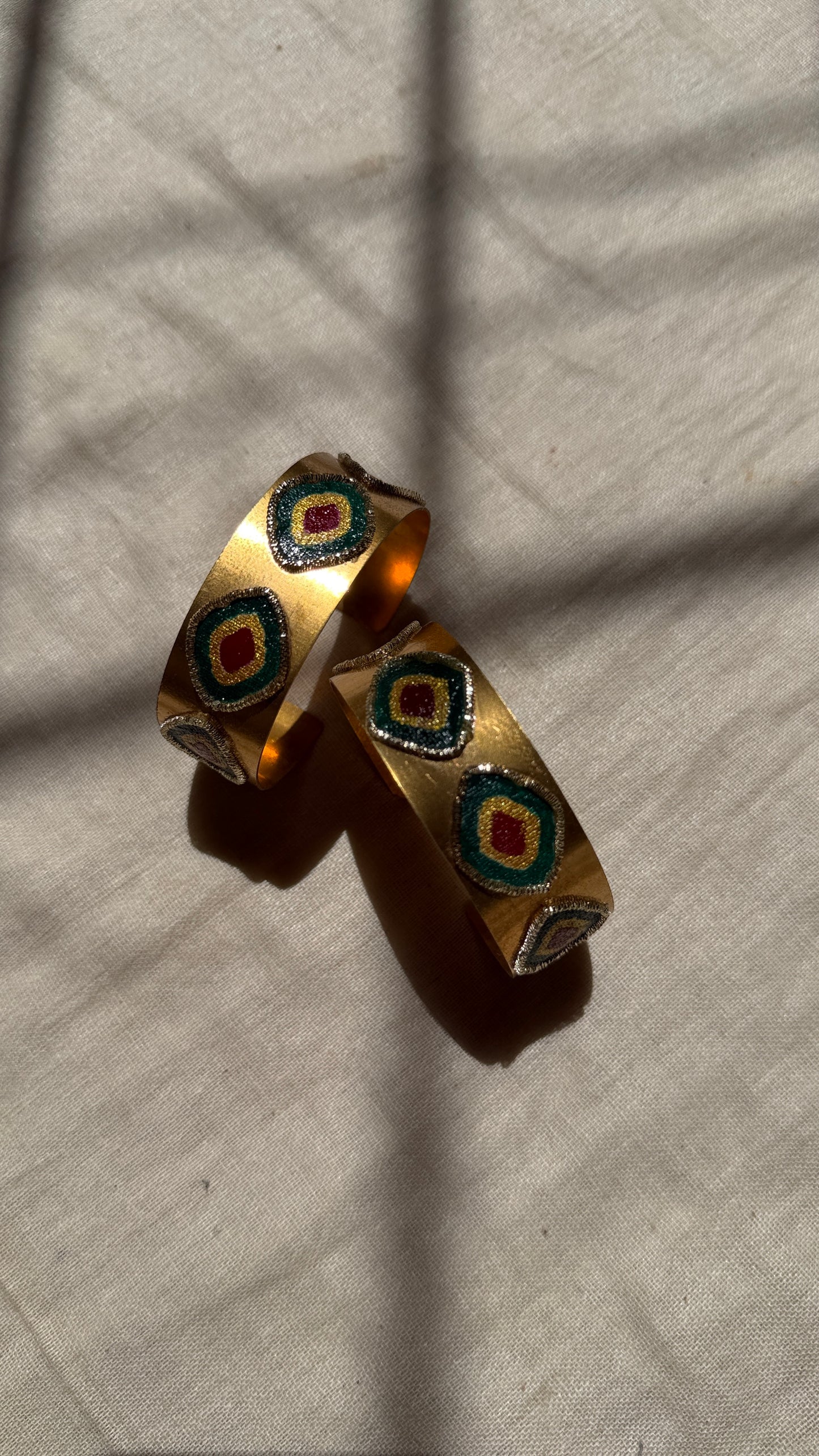 Handcuff 12 (pair)