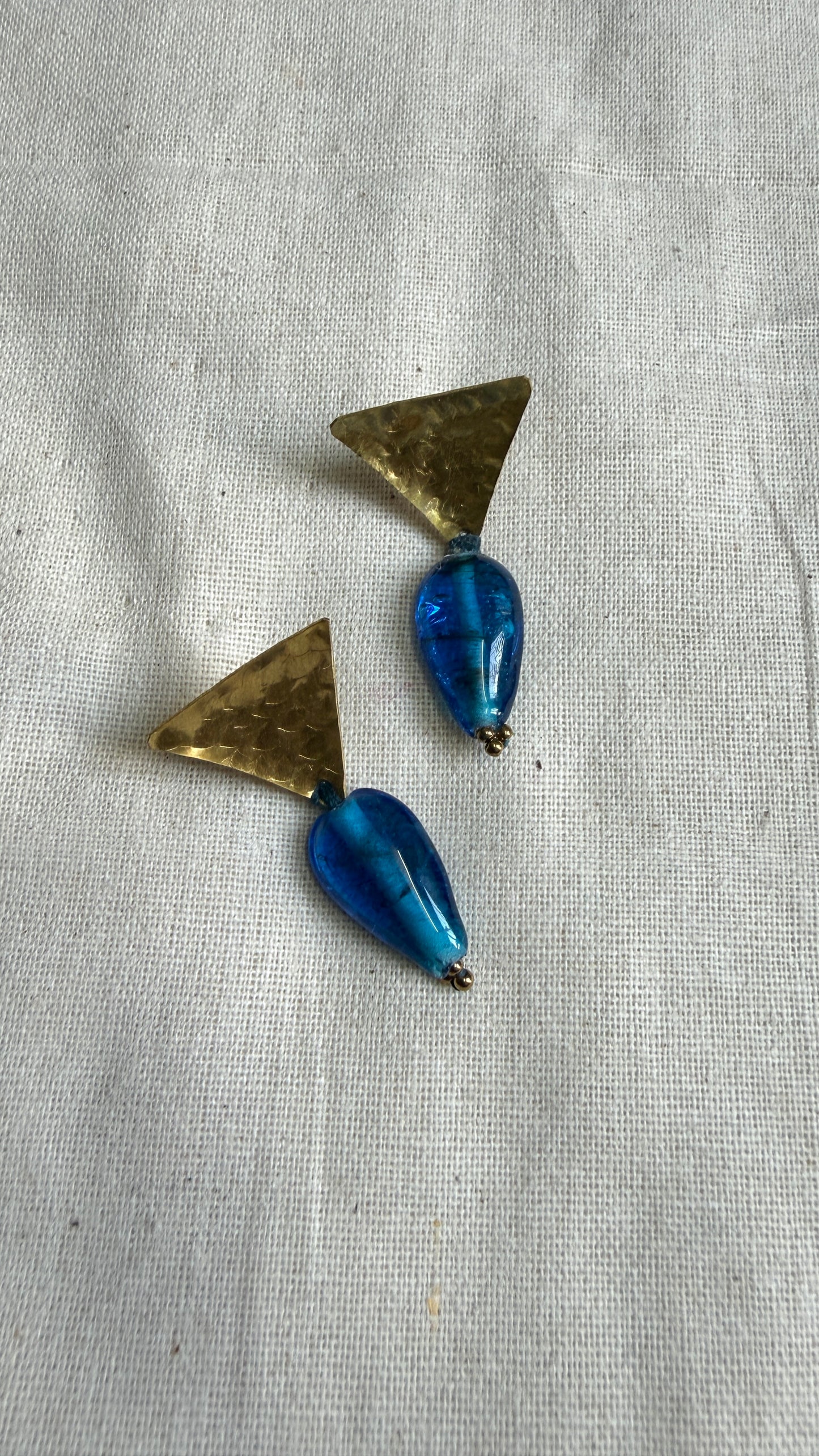 Triangle drop