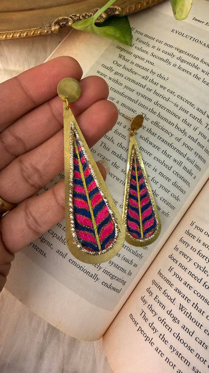 Gulabi Leaf