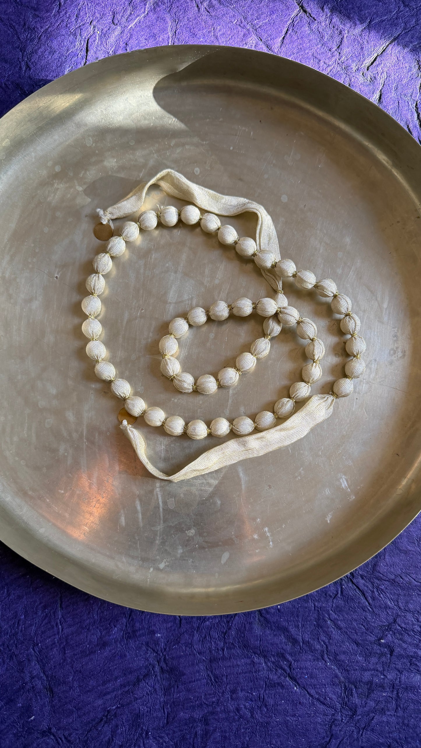 Cream mala