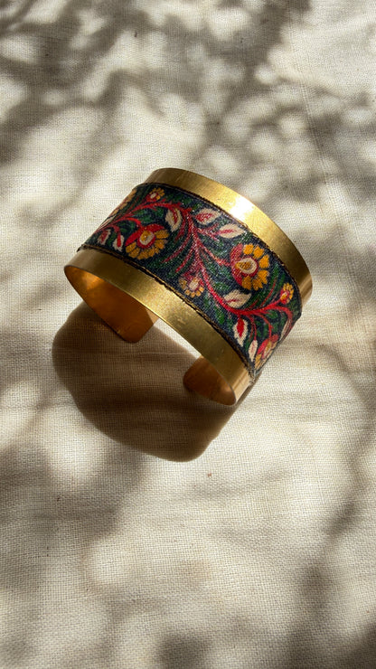 Handcuff 08