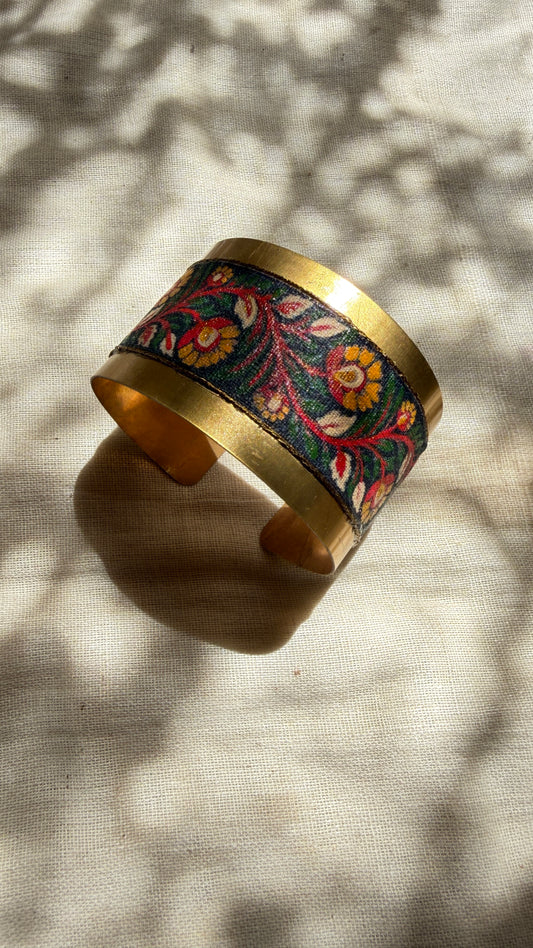Handcuff 08