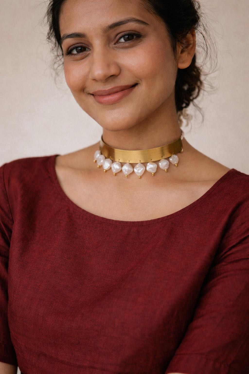 Tamba pearl choker
