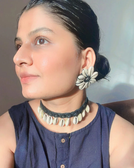 Black Bloom Mirror Work Necklace By Gamthi Fashion