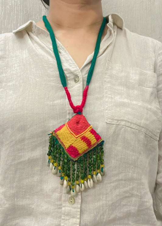 Bloom Shell Vintage Necklace By Gamthi Fashion