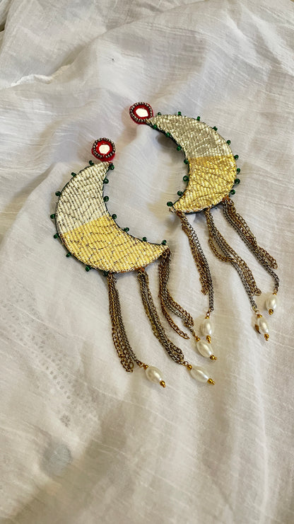 Glittery chanda earning