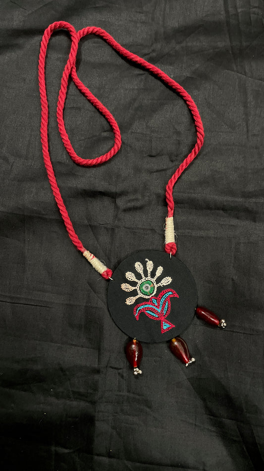 Vintage Necklace 76