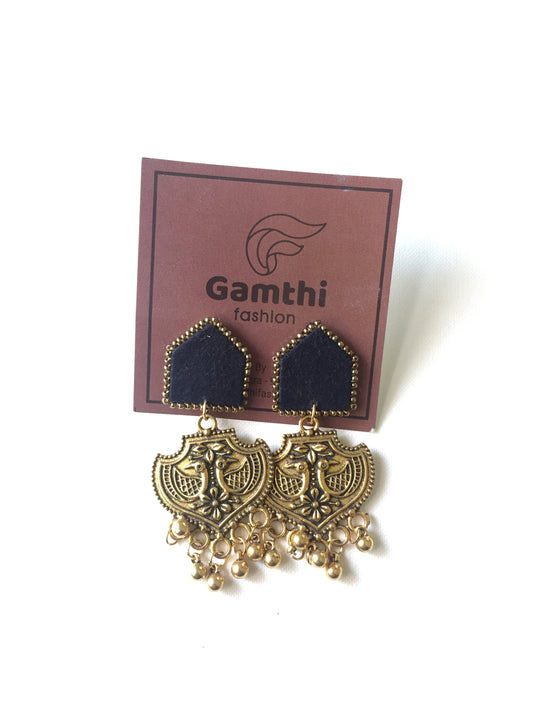 Lila fabric Earring