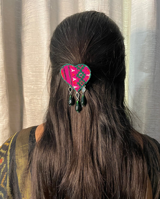 Vintage Work Heart Clip (GFP17)