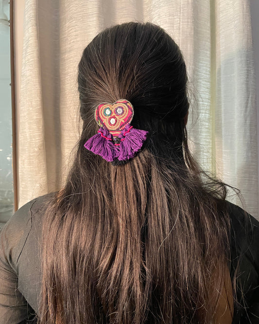 Tassel & Twine Heart Clip (GFP18)