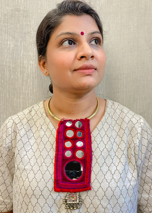 Laal Shringar Vintage Necklace By Gamthi Fashion