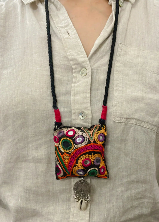 Morni Kutchhi Vintage Necklace By Gamthi Fashion