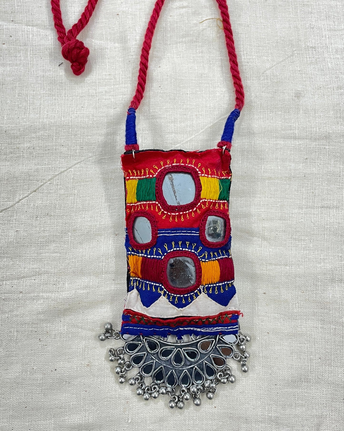 Red Vintage Neckless