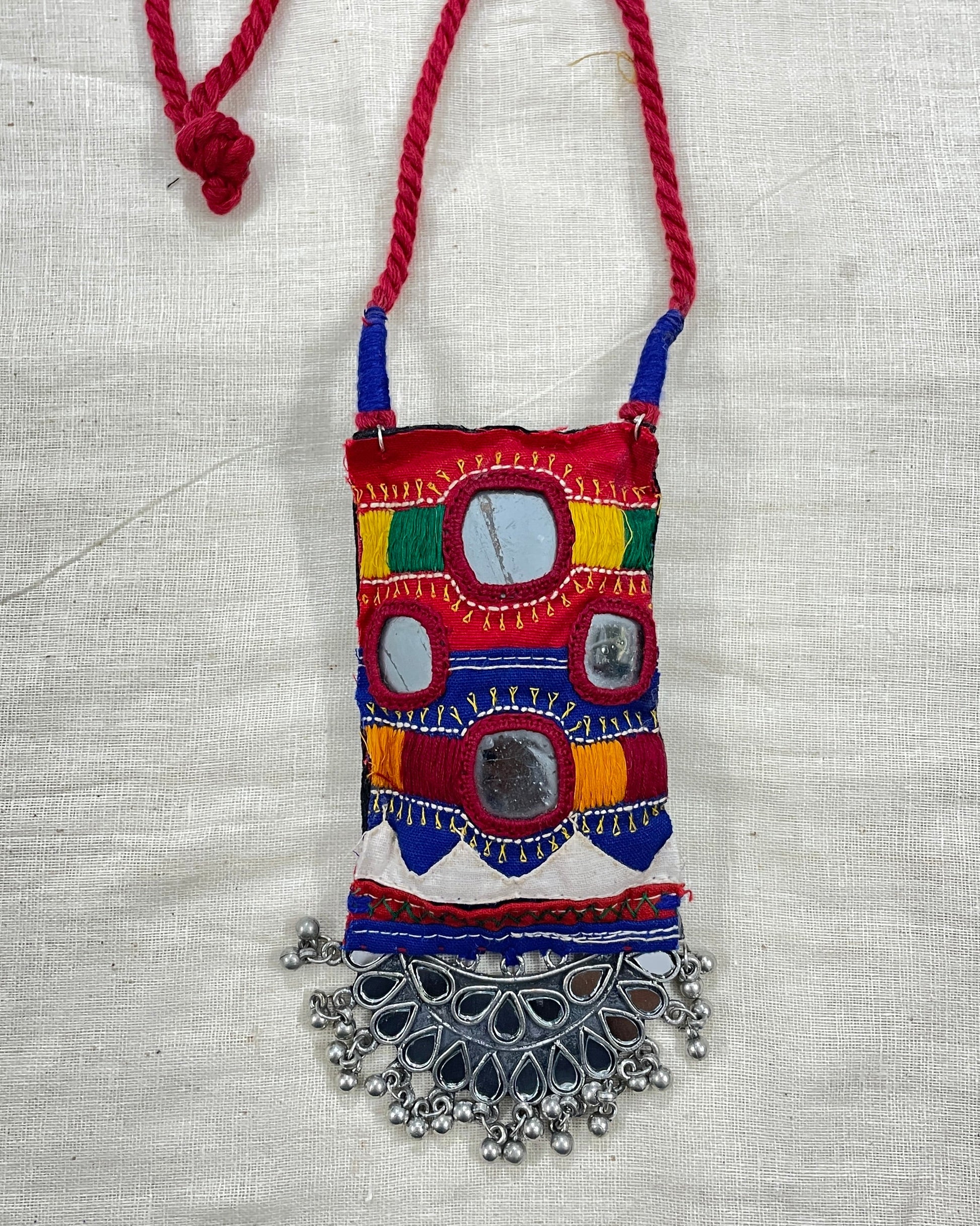 Red Vintage Neckless
