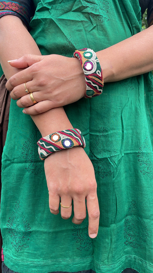 Morni Twist Bangles