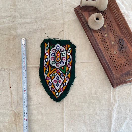 Vintage Kutchi Patch - 112 By Gamthi Fashion