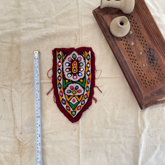 Vintage Kutchi Patch - 118 By Gamthi Fashion