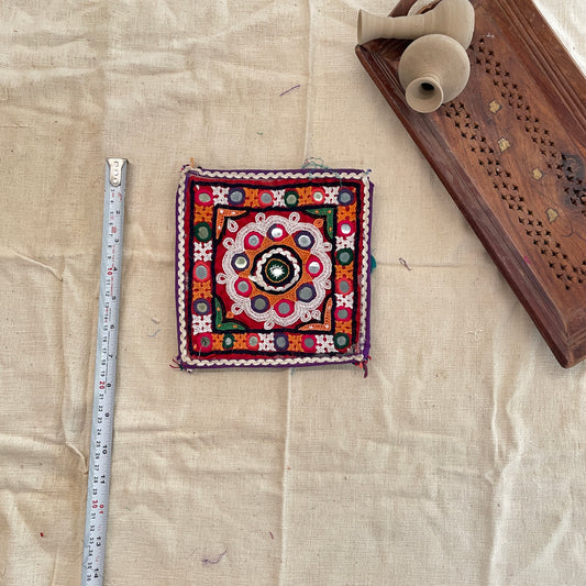 Vintage Kutchi Patch - 16 By Gamthi Fashion