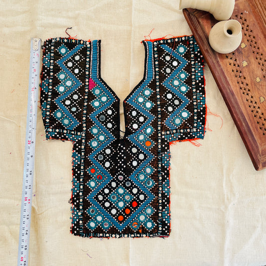 Vintage Neck Yoke- 2 By Gamthi Fashion