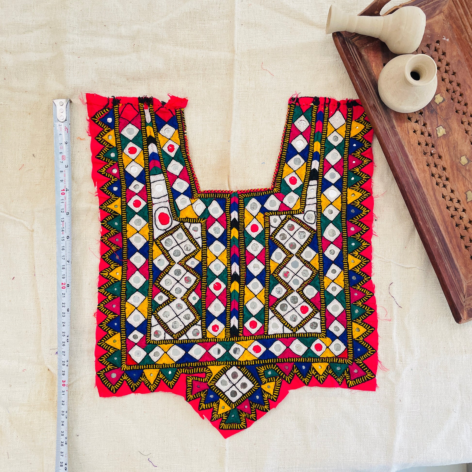 Vintage Neck Yoke- 3 By Gamthi Fashion