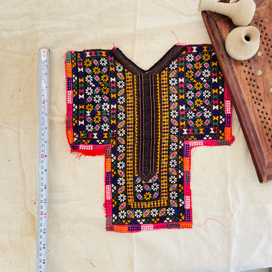 Vintage Neck Yoke- 6 By Gamthi Fashion